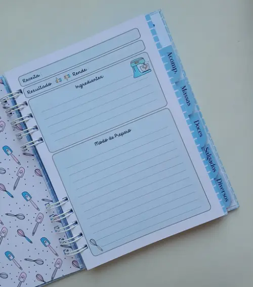 Caderno de Receitas Personaliz + Divisórias c/ Abas