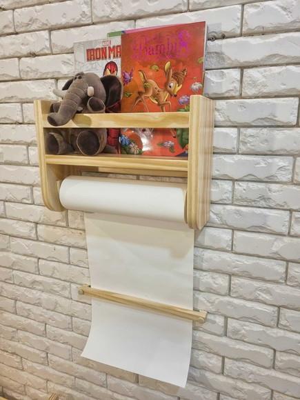 Prateleira de Livros com Suporte para Rolo de Papel e Frauda
