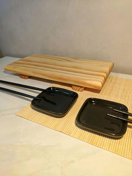 Tábua Gourmet de Servir Sushi e Petiscos Pinus