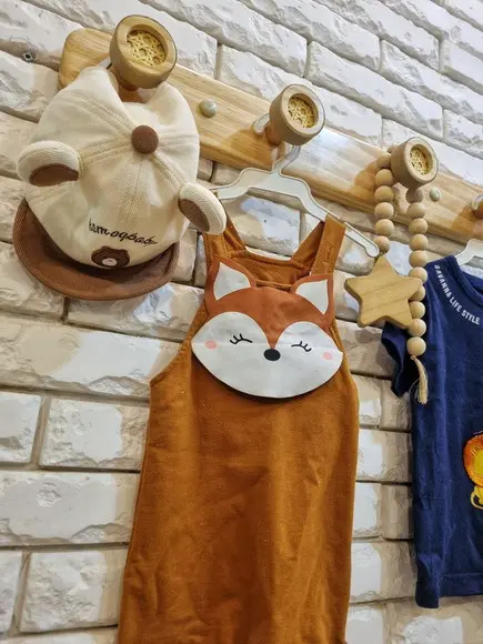 Cabideiro Shine Com Ganchos Palhinha Indiana e Tira de Couro Nude