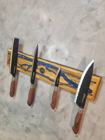 Holder Magnético de Facas Madeira Nobre Tauari Resina Azul