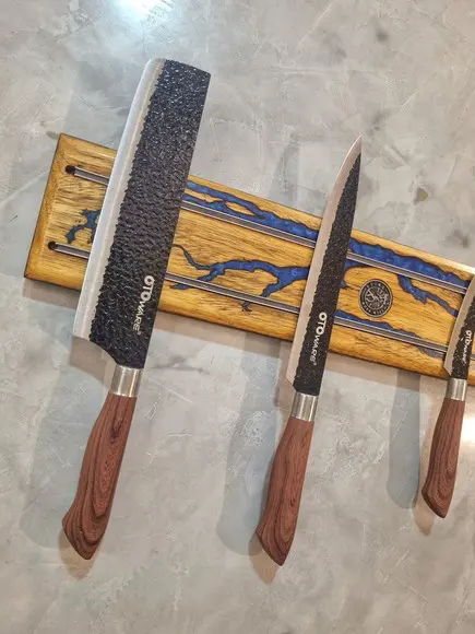 Holder Magnético de Facas Madeira Nobre Tauari Resina Azul