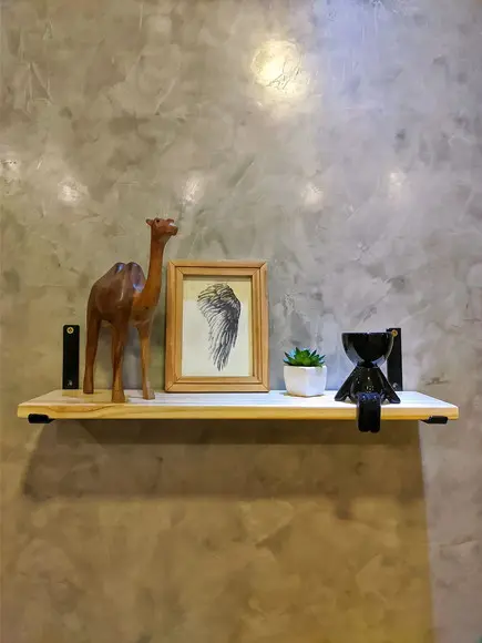 Par de Mãos Francesas Invertidas Industriais de Ferro Preta