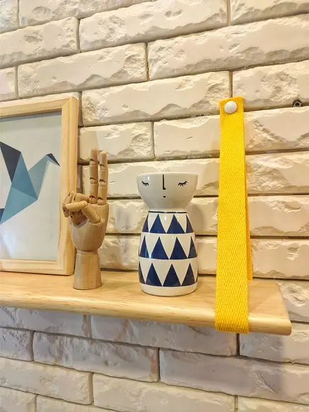 Prateleira Com Alças de Algodão Amarelo Girassol