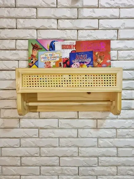 Prateleira com Suporte para Rolo de Papel e Porta Fraudas