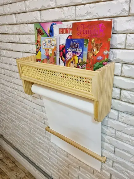 Prateleira com Suporte para Rolo de Papel e Porta Fraudas