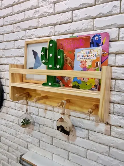 Prateleira de Livros com Ganchos Organizadores Juma