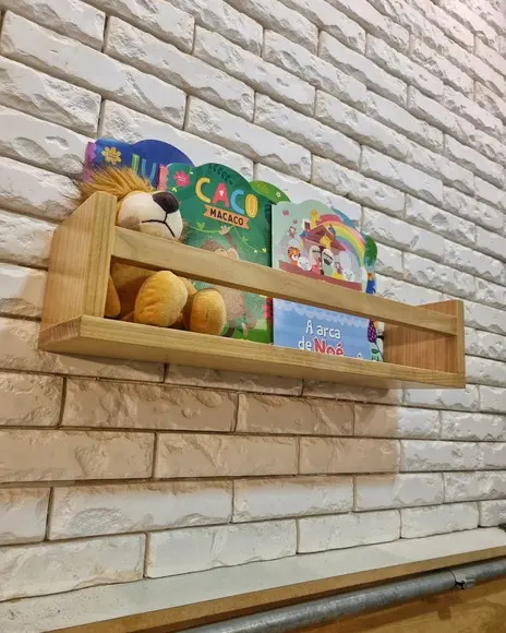 Prateleira Porta Livros em Madeira Nobre de Tauari