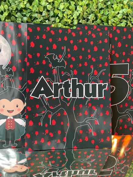 Painel Tamanho A4 Vampirinho (3 Poster)