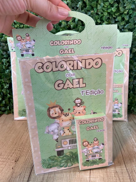 Livro de Colorir Safari Aquarela