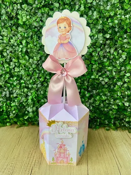 Centro de Mesa Sextavado Princesas
