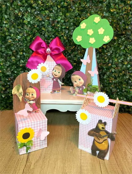 Kit Festa Personalizado Marsha e o Urso ( 40 Peças)