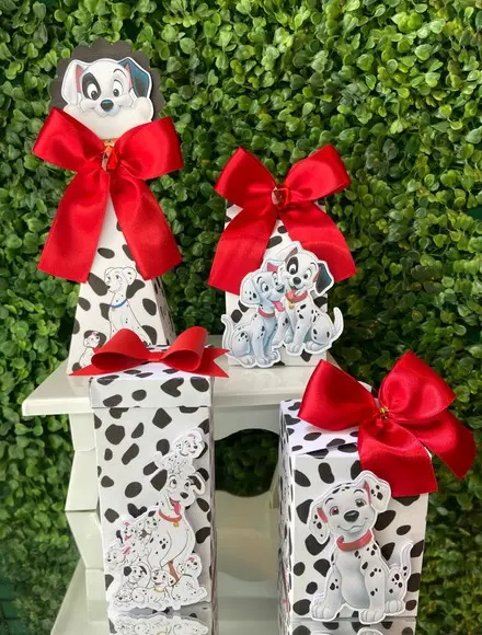 Kit Personalizado 101 Dalmátas (30 Peças)