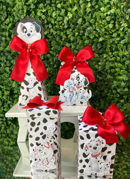 Kit Personalizado 101 Dalmátas (25 Peças)