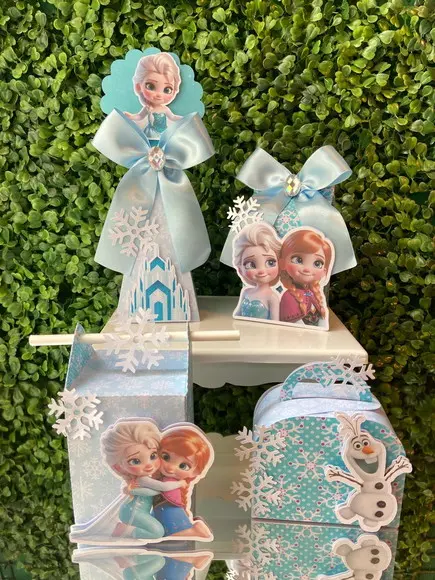 Kit Personalizado Frozen Baby (25 Peças)
