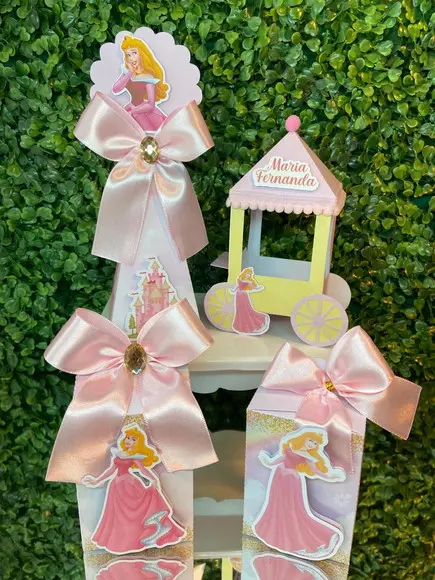 Kit Personalizado Princesa Aurora - Bela Adormecida ( 20 Peç