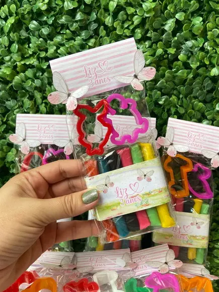 Kit Massinha com Cortador Tema Borboleta