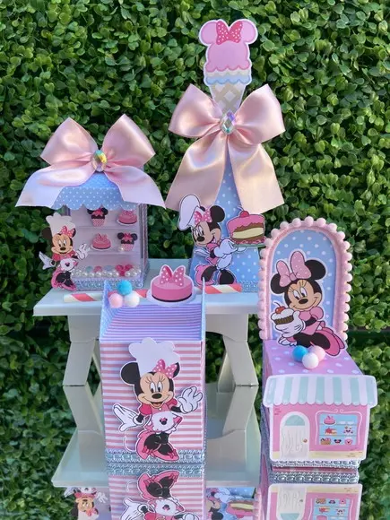 Kit Personalizado Minnie Confeiteira Super Luxo (20 Peças)