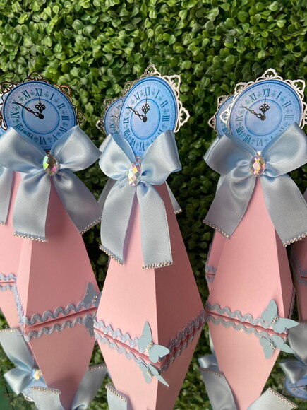 Caixa Cone Personalizada Luxo Cinderela