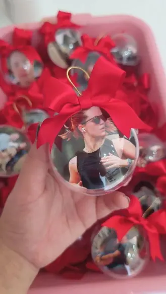 Bolinhas de Natal com Foto, Esferas Personalizadas com Laço