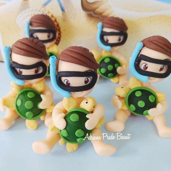 Apliques em Biscuit Fundo Mar Menino Mergulhador