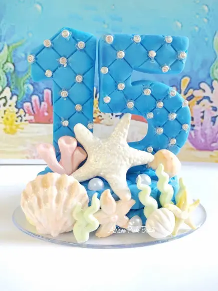 Vela em Biscuit 15 Anos Fundo do Mar
