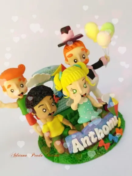Topo de Bolo em Biscuit Mundo Bita e Seus Amigos