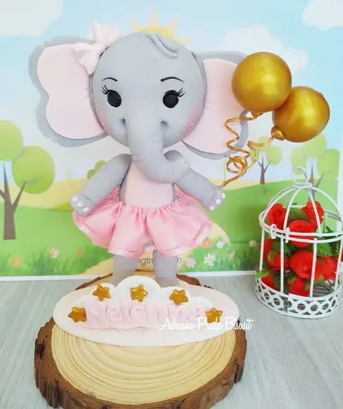 Topo de Bolo em Biscuit Elefante