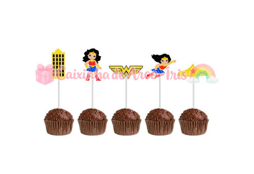 100 Forminhas / Toppers: Mulher Maravilha Cute