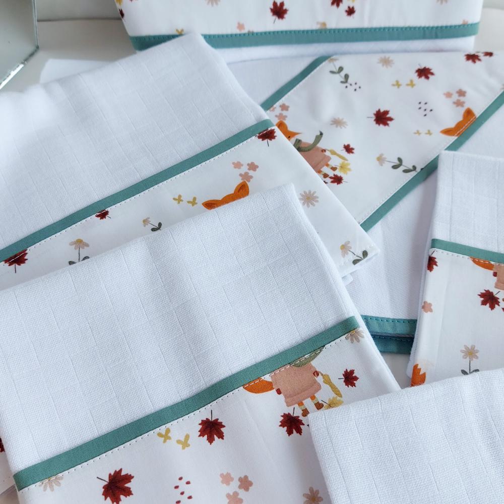 kit de fraldas e toalha fralda com capuz tema raposa