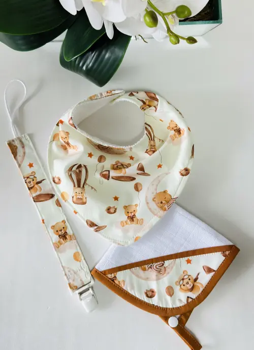 kit fralda e babador com prendedor de chupeta