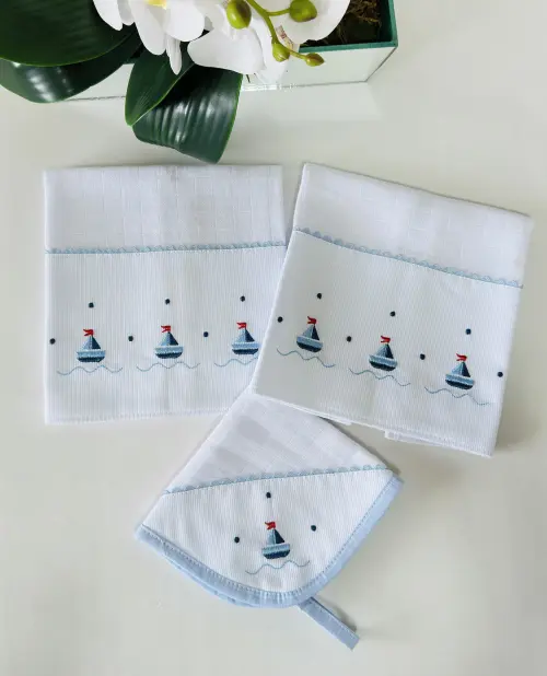 kit de fraldas bordadas tema nautico navio