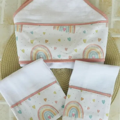 Kit de Fraldas e Toalha Fralda
