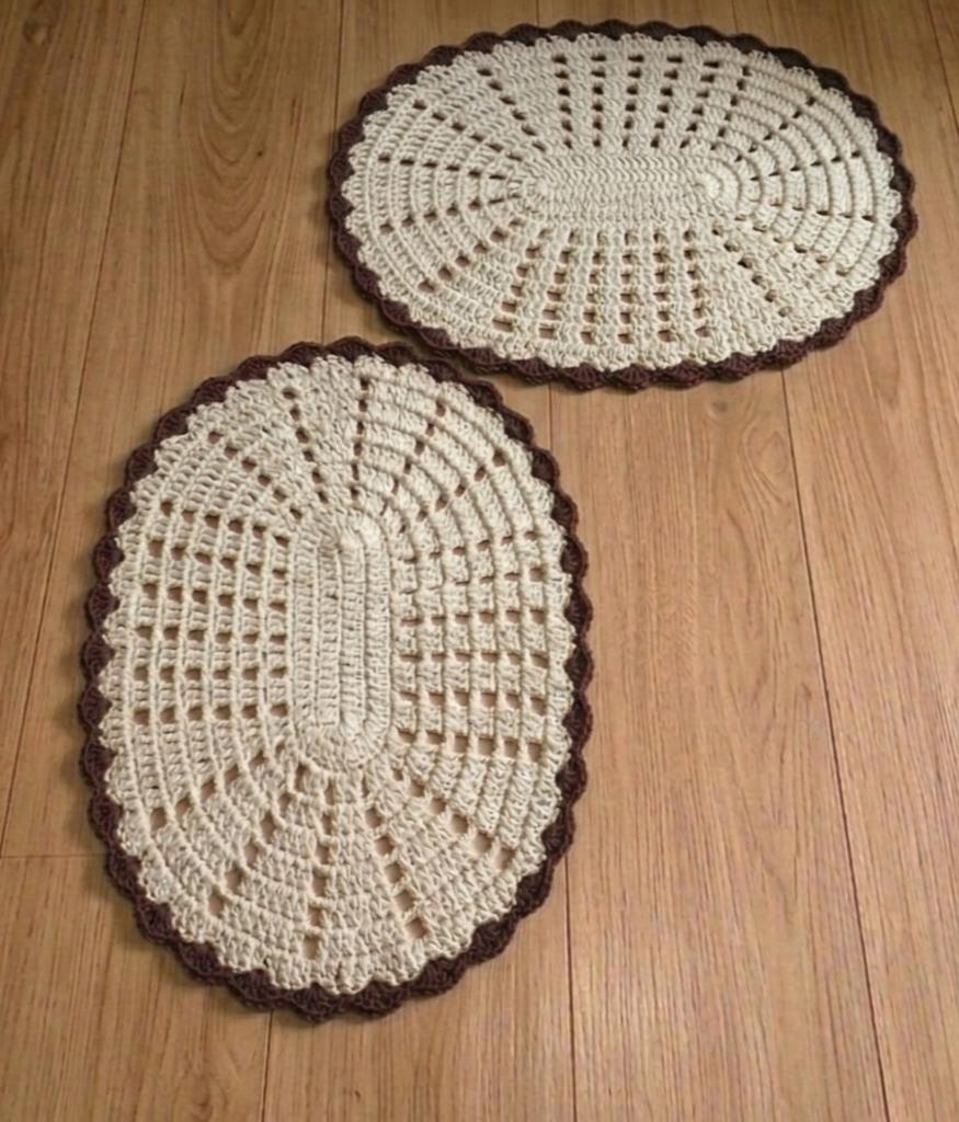 Kit 2 Peças Parzinho Tapete de Crochê Oval DUO COR - 50cm x 35c