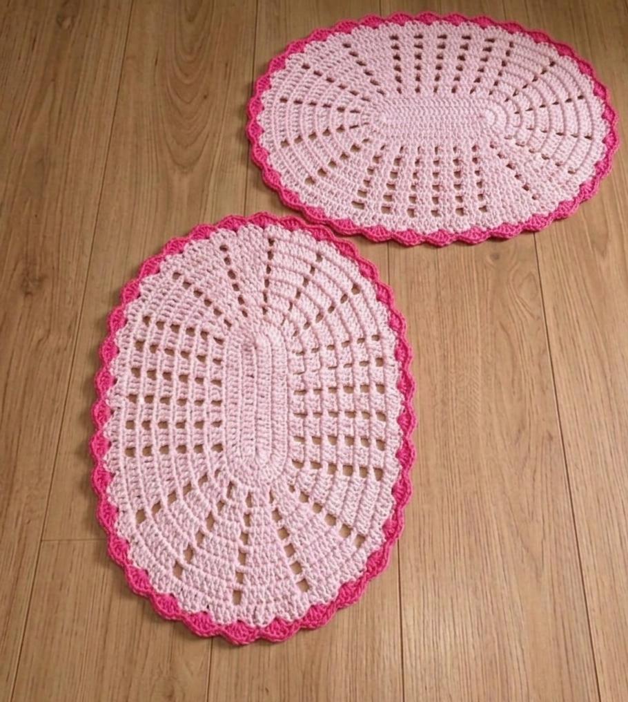 Kit 2 Peças Parzinho Tapete de Crochê Oval DUO COR - 50cm x 35c