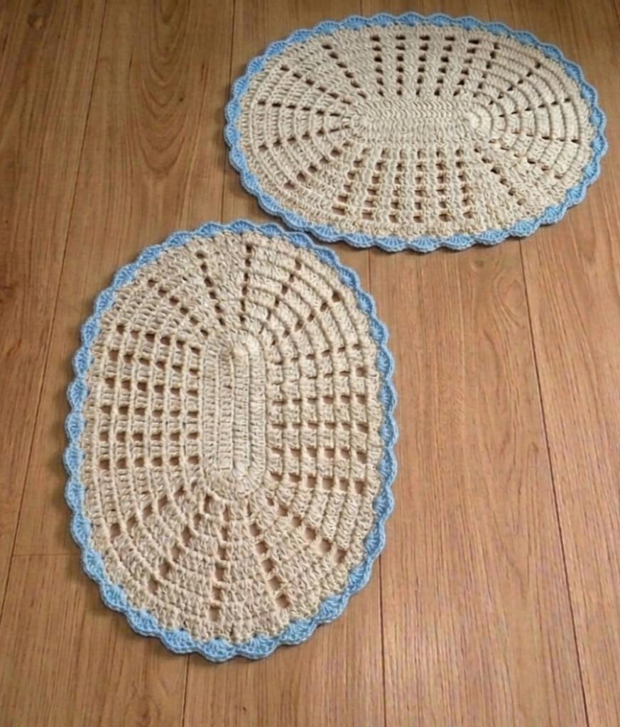Kit 2 Peças Parzinho Tapete de Crochê Oval DUO COR - 50cm x 35c