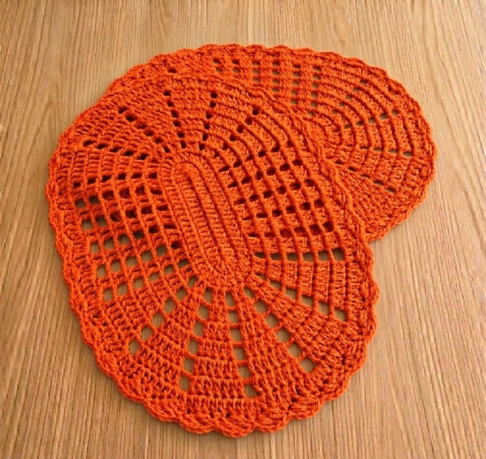 Kit 2 Peças Parzinho Tapete de Crochê Oval - 50cm x 35cm - Barb