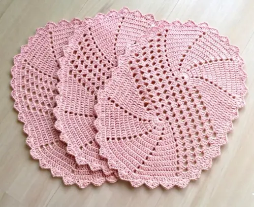 Tapete de Chochê Oval Espiral Artesanal - Avulso 60 x 36 cm cada