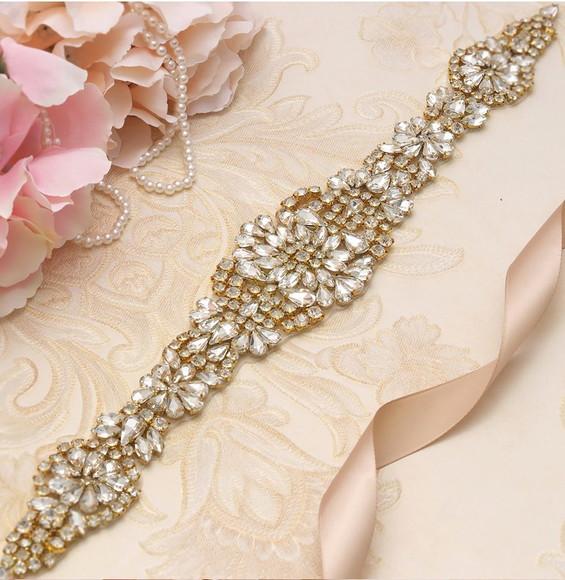 Aplique de Strass Dourado