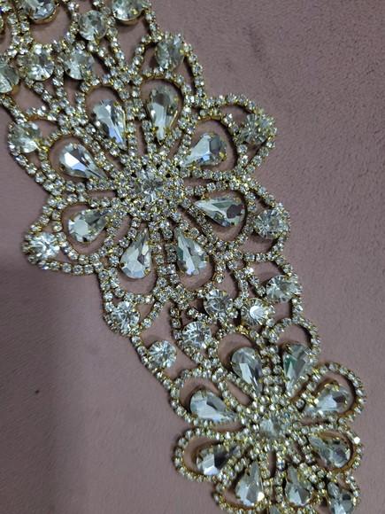 Aplique de Strass Dourado