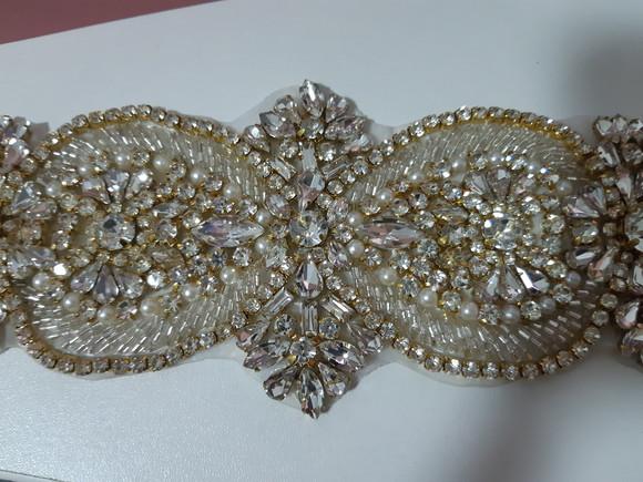 Aplique de Strass Grande Dourado Tamanho 38,5 x 7,5
