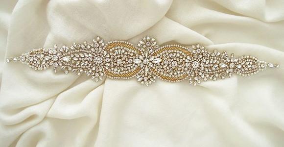 Aplique de Strass Grande Dourado Tamanho 38,5 x 7,5