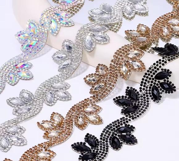 Aplique de Strass Tulipas 90cm