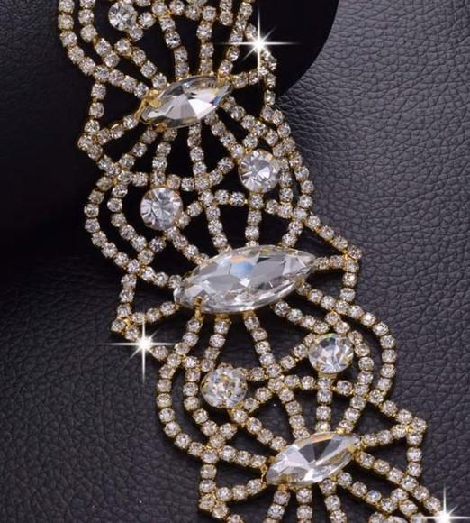 Aplique Dourado com Strass para Vestido de Noiva ou Festa