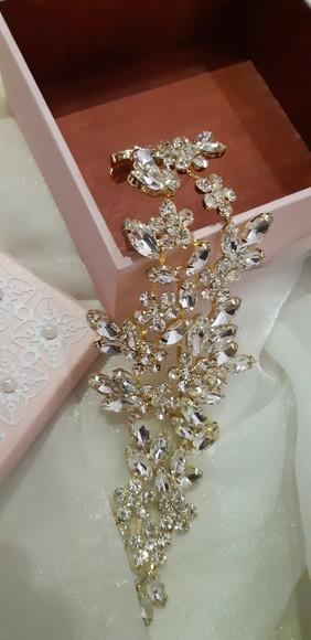 Aplique Folhas de Strass Dourado