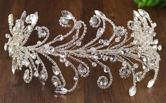Arranjo de cabeça arabescos de strass