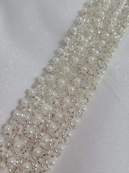Cinto Bordado com Pérolas - Aplique 80cm