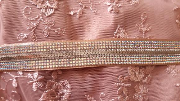 Cinto com strass Boreal (Furta coror) rosa e metal prata