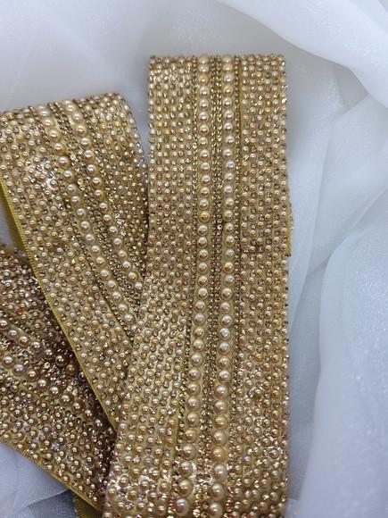 Cinto de Strass Dourado com Pérolas 5cm