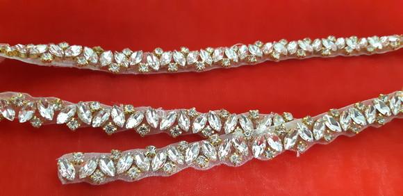 Cinto de Strass Dourado Fino